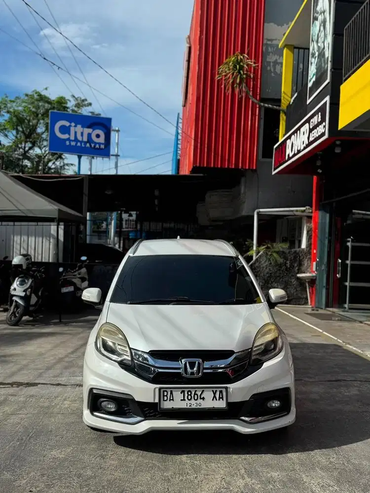 HONDA MOBILIO RS 2015 MT
