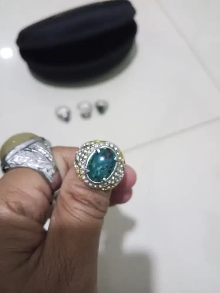 CINCIN BATU BACAN DOKO