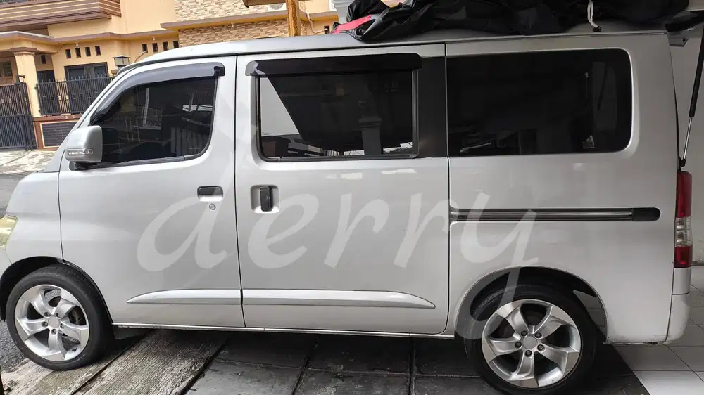 Daihatsu Gran max 2010 Bensin
