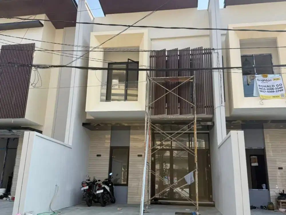 Araya Minimalis Row jalan 3.5Mobil dekat manyar klampis
