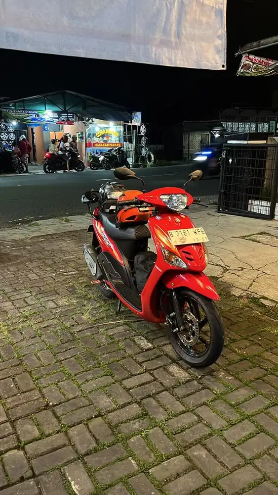 Mio Smile Convert Sporty Merah 2010 cakep
