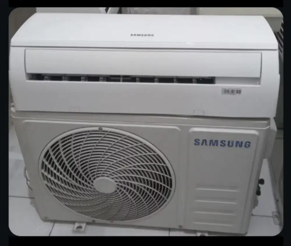 Jual ac Samsung 1/2 pk R32 lowwat 360 watt kondisi 95% ori semua