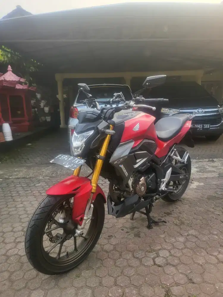 Honda CB 150R LED Facelift 2022 Merah Pajak Baru Full Original