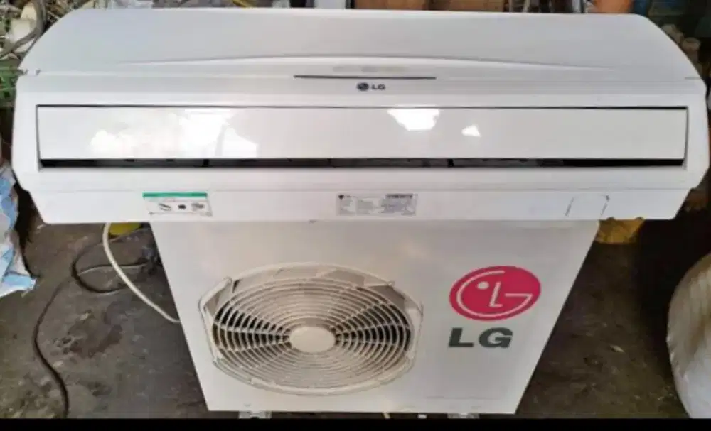 Jual ac LG 1/2 pk lowwat 320 watt kondisi 95% ori semua