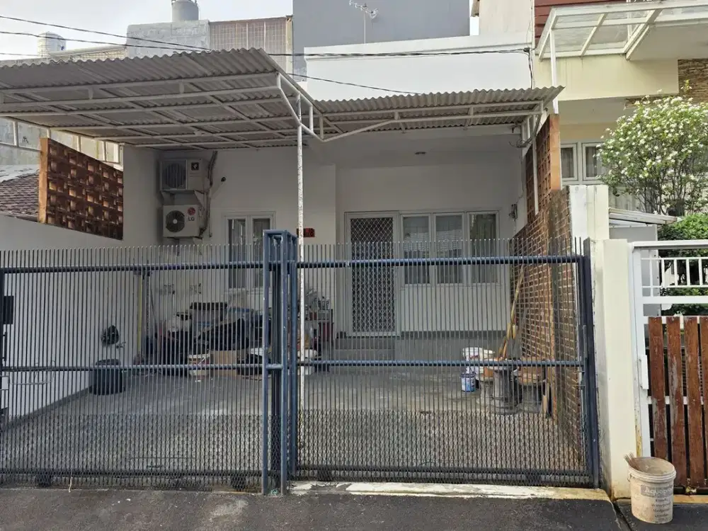 Rumah Strategis 10 Mnt ke Mall Kelapa Gading SHM Dibantu KPR J-50251
