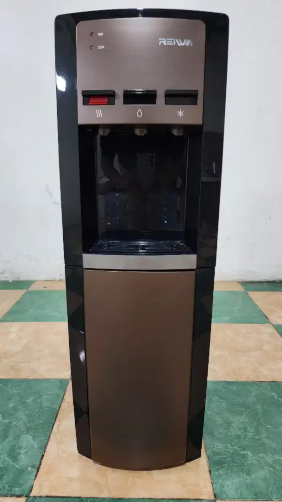 Di jual cepat dispenser reiwa