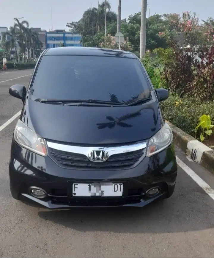 Honda freed 2010