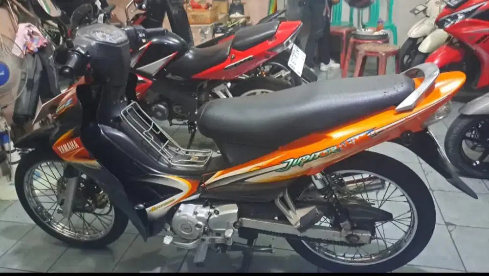 Yamaha Jupiter z 2005