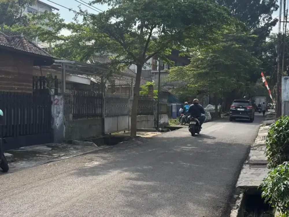 Jual Rumah di Pusat Kota Bandung dekat Museum Merdeka Asia Afrika Alun alun bandung Lokasi Sangat Strategis
