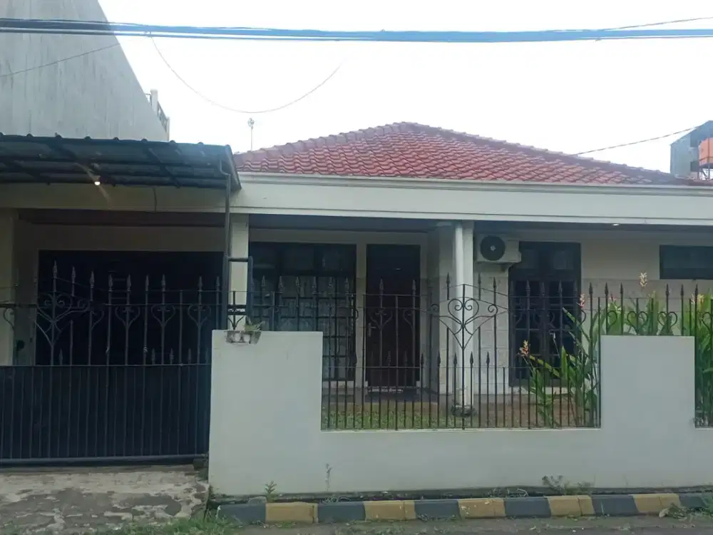 DIJUAL RUMAH  SIAP HUNI