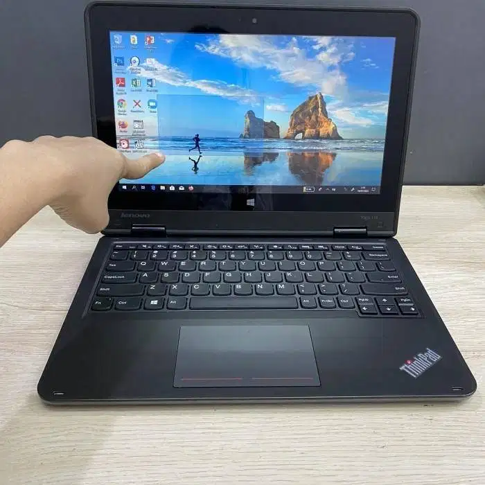 LAPTOP LENOVO THINKPAD YOGA 11E i5 GEN8 RAM 8 GB TOUCHSREEN MULUS *RET