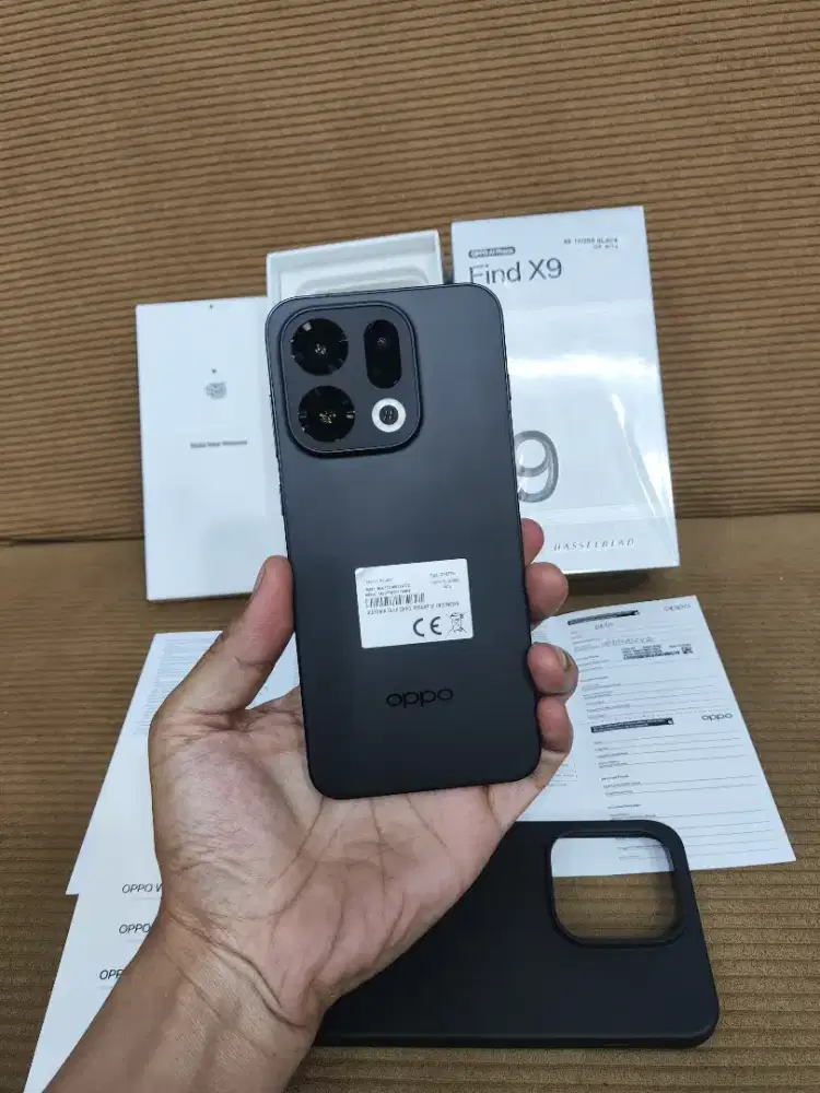 Oppo find x9 12/256 brand New open box