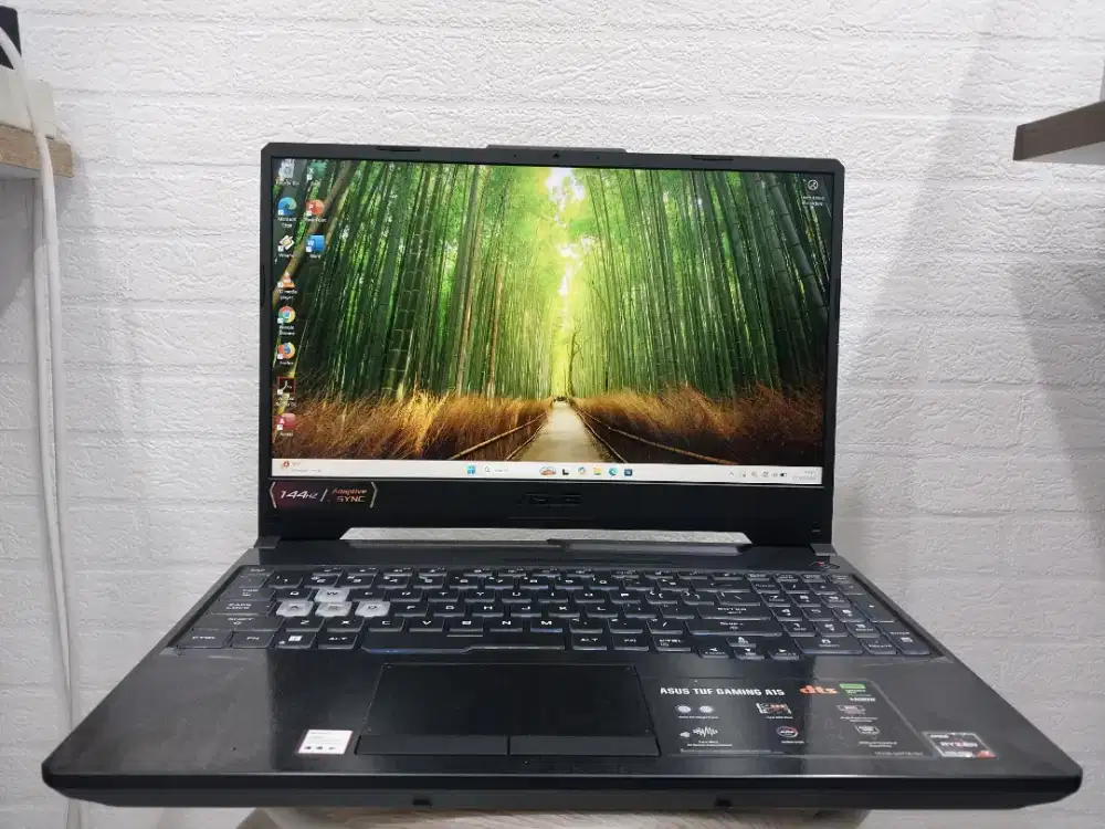 ASUS TUF GAMING A15/AMD RYZEN 7 7435HS/Ram 8 GB/SSD 512 GB/GARANSI ON
