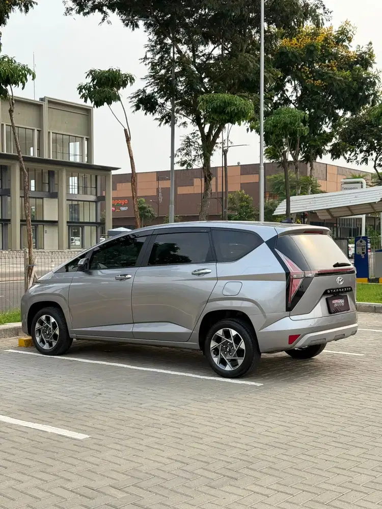 Hyundai Stargazer 2023 Bensin