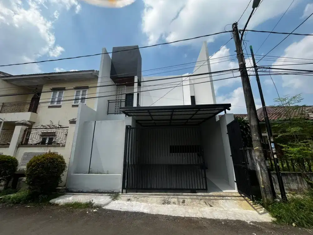 Disewakan rumah cantik di Bukit Cirendeu