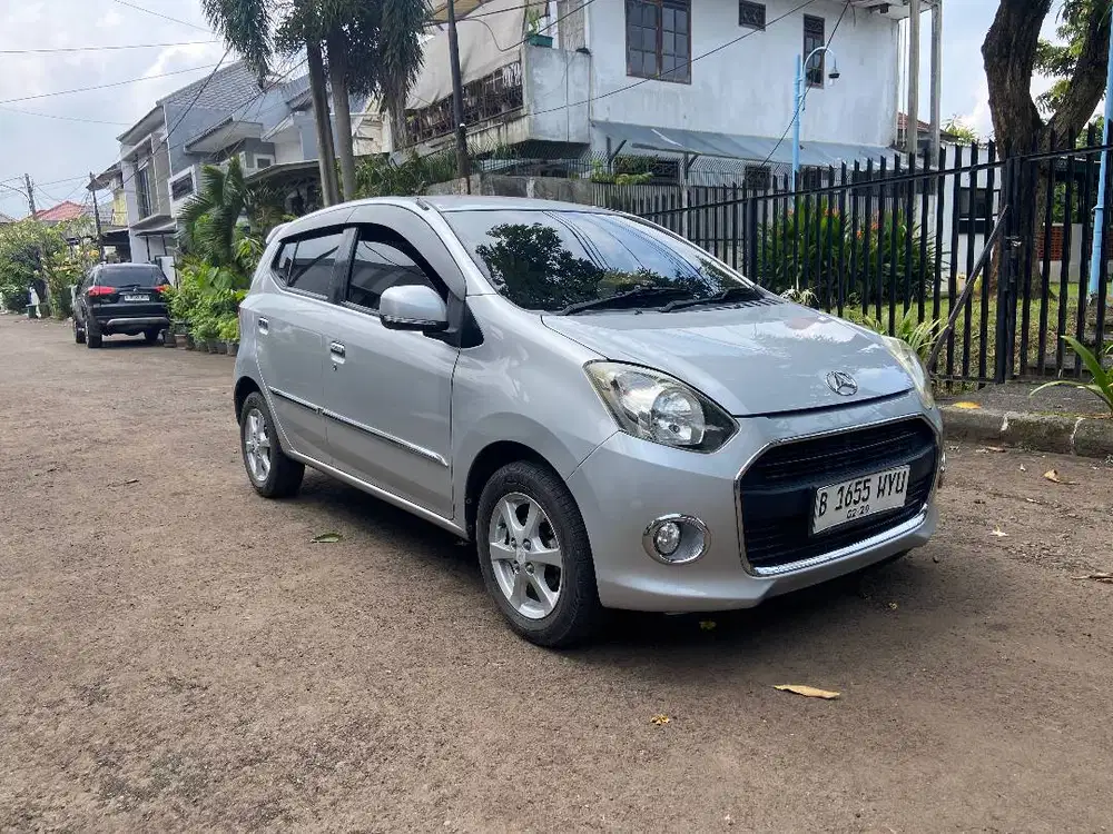Daihatsu Ayla 1.0 X Bensin-AT 2013 Silver