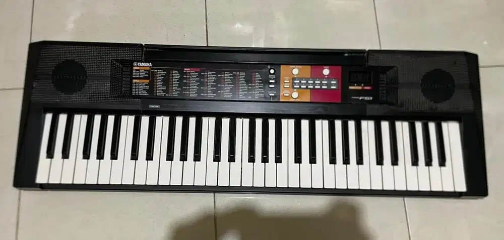 keyboard Yamaha PSR-F51