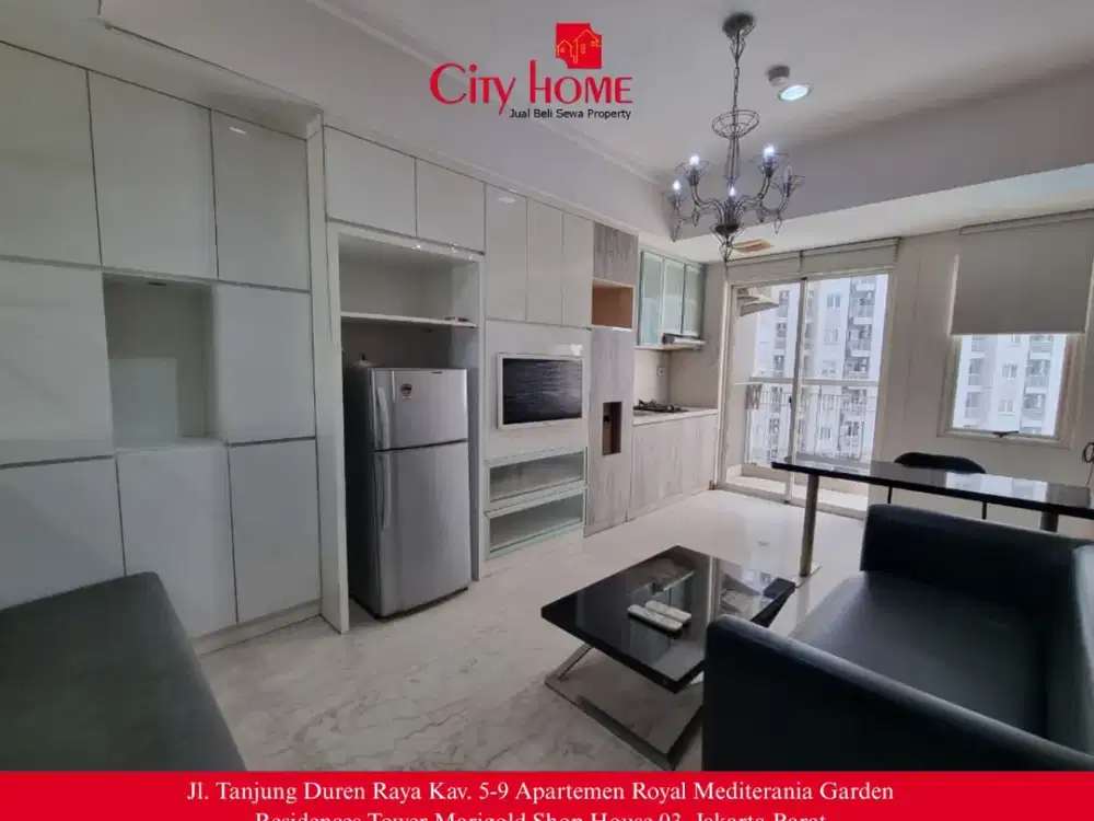 Disewakan Apartemen Royal Mediterania Garden Residences Podomoro City - 2+1 BR Furnished