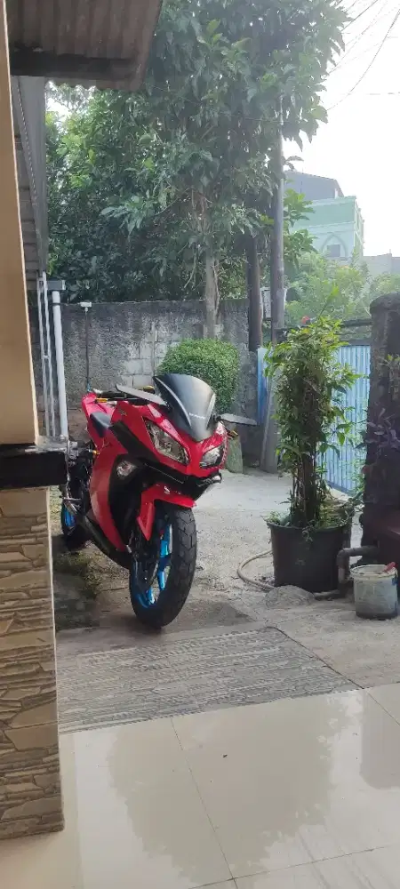 Ninja fi 250cc thn 2015