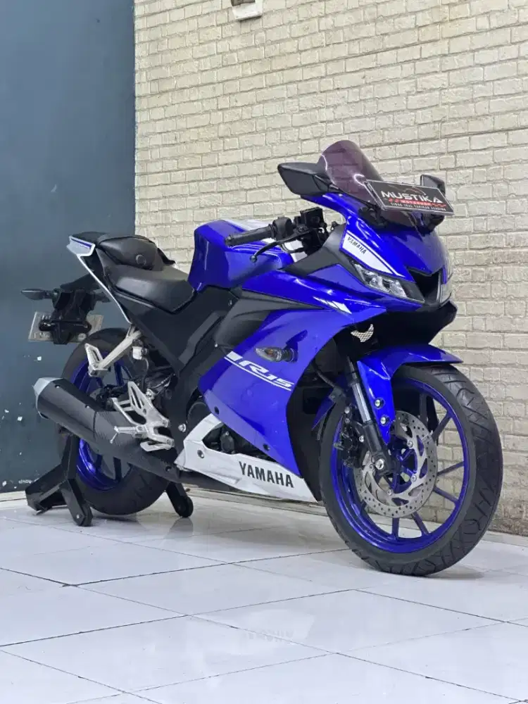 READY‼️ YAMAHA R15 V3 TH 2017 NOPOL L SBY MULUS NOMINUS. RONY MUSTIKA