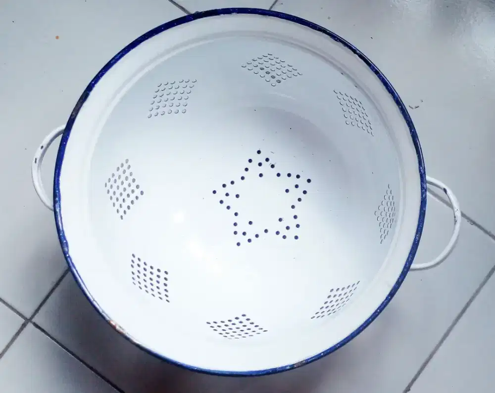 Sangku Nasi Enamel