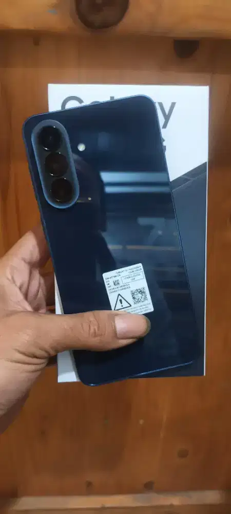 Samsung A57 12/256gb SEIN 2 minggu Pakai Fullset