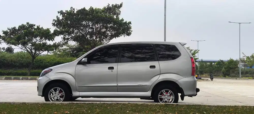 Jual daihatsu xenia xi