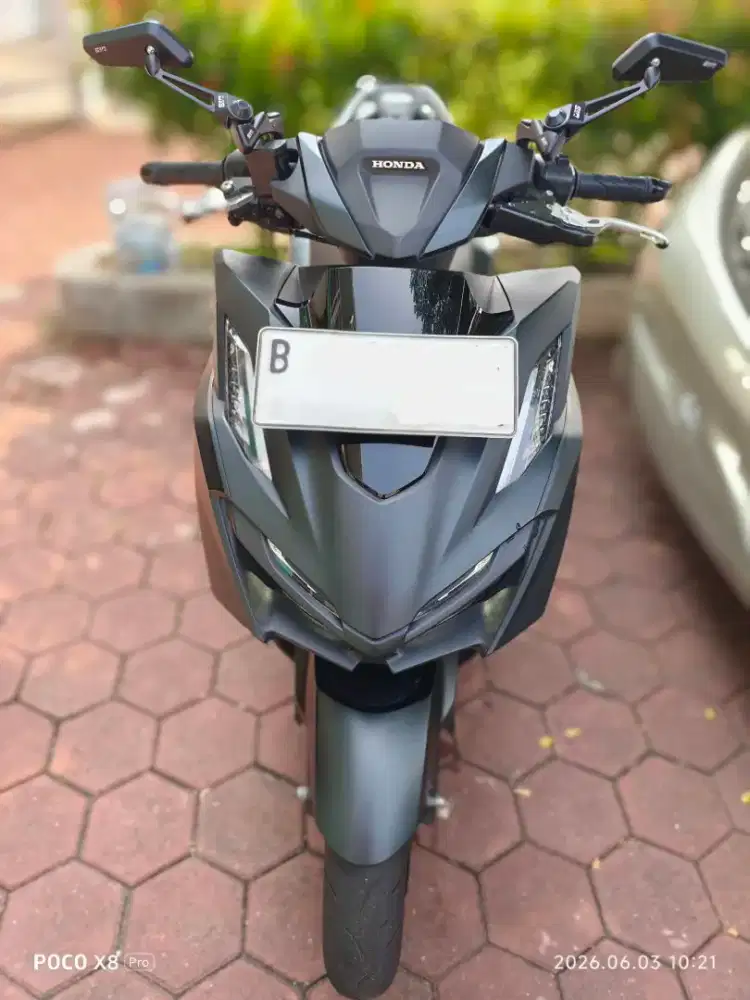 Vario 160 CBS Hitam 2024