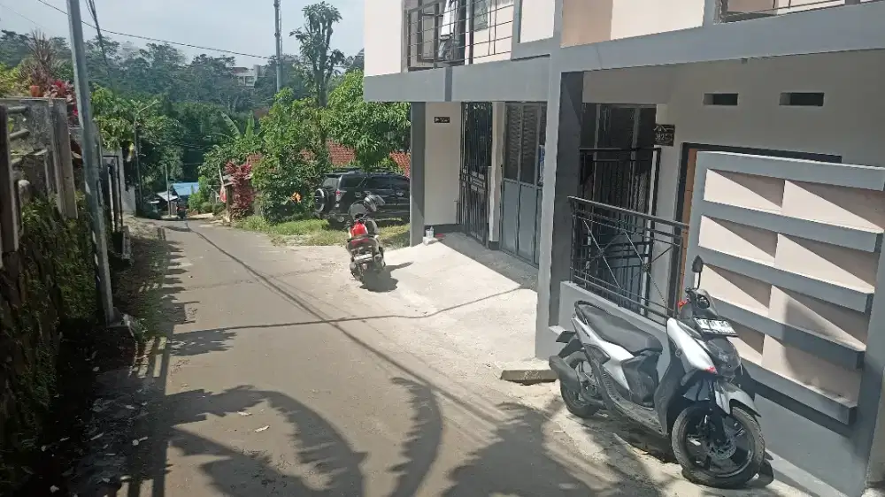KONTRAKAN PAV 1KT 1KM FREE GARASI MOBIL AIR PLN 2200 VIEW UNPAR DAGO