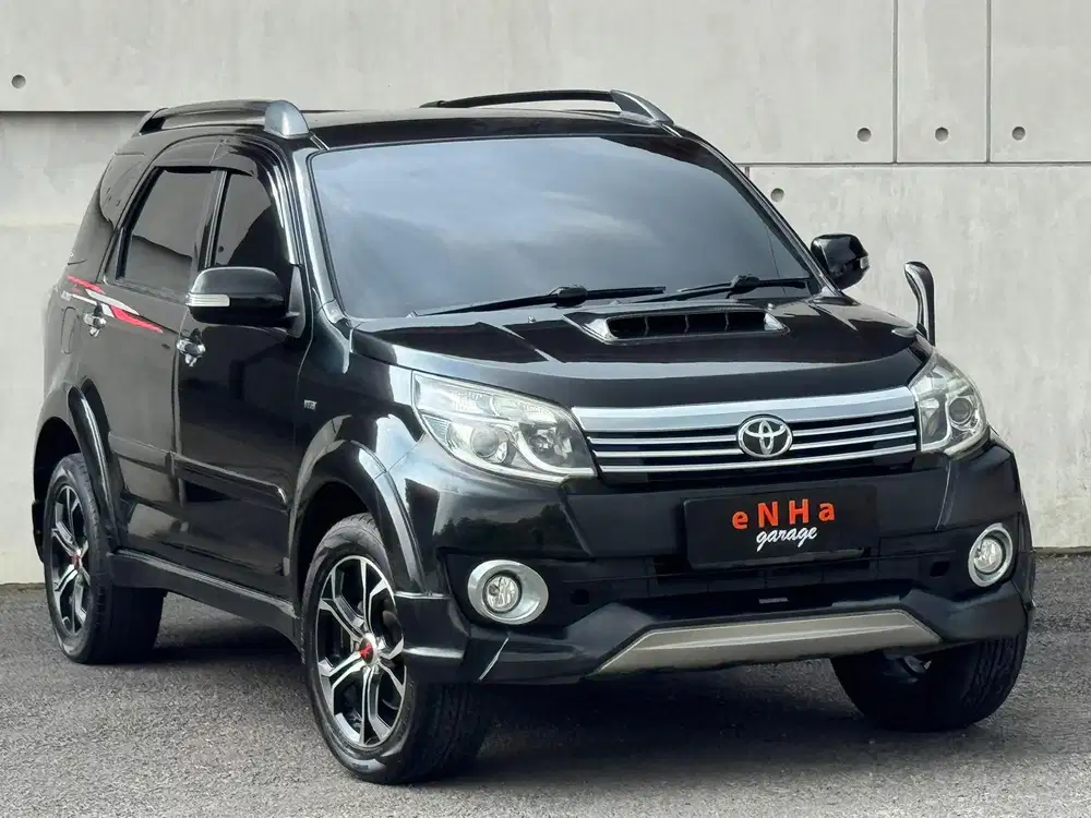 TOYOTA RUSH KONDE G 1.5 Manual 2014.. eNHa garage Semarang..
