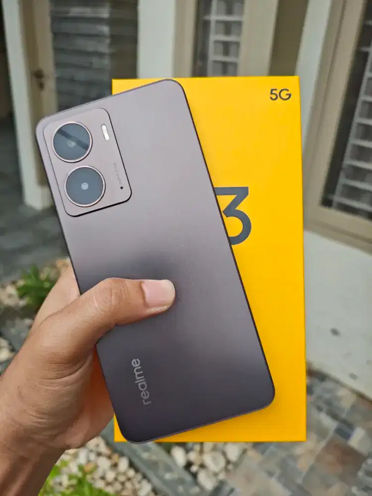 Realme P3 5g ram 12/256gb