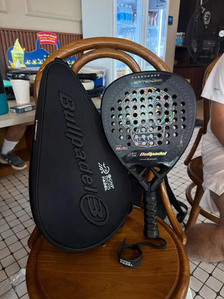 WTS Bullpadel vertex 05 mexico edt 2026 like new