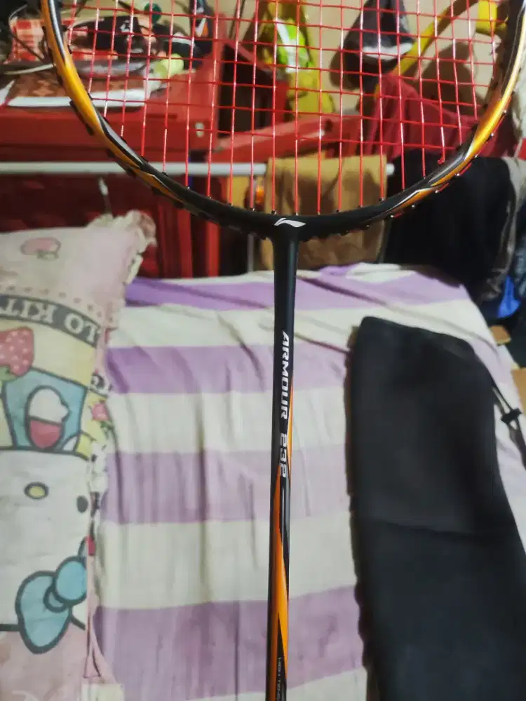 Li-Ning tipe Armour 232