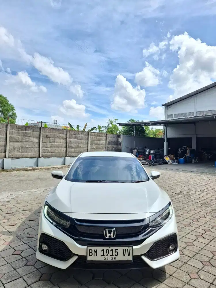 Civic 2018 HB matic. Km 71rb antik