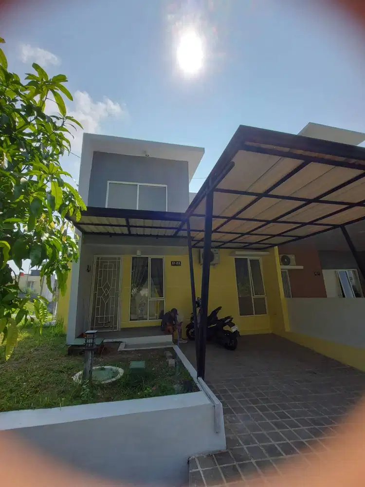 Rumah Hook Minimalis Siranda View Halaman Luas dekat dengan UNDIP