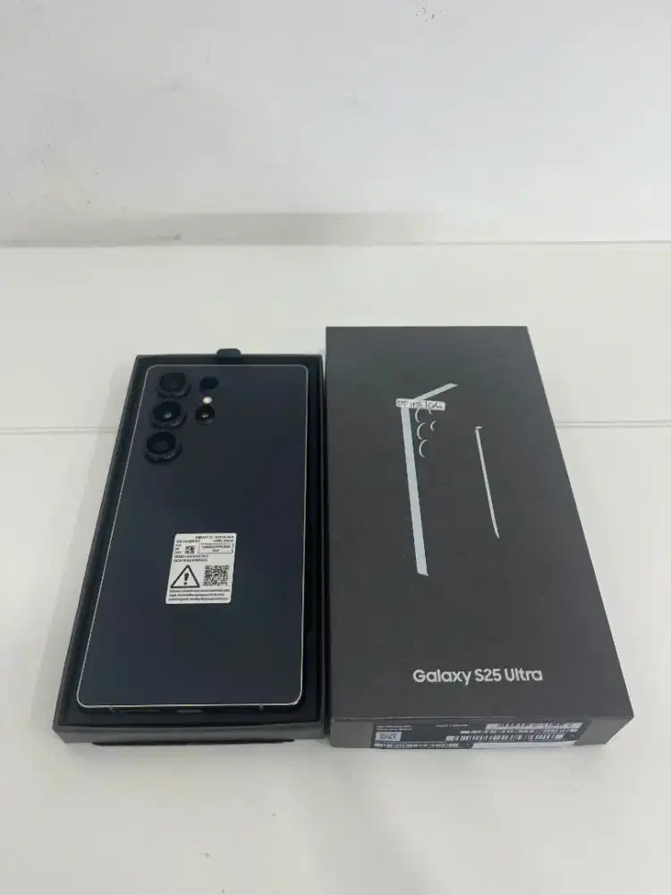 Samsung galaxy S25 Ultra 12/256gb mulus