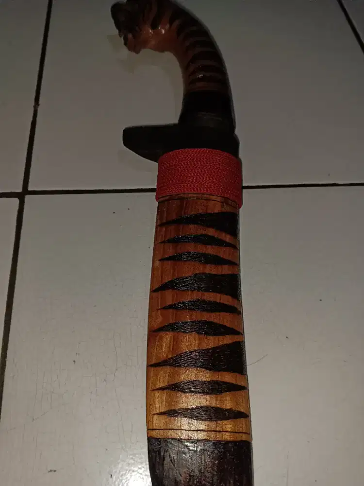 Golok unik berkarakter