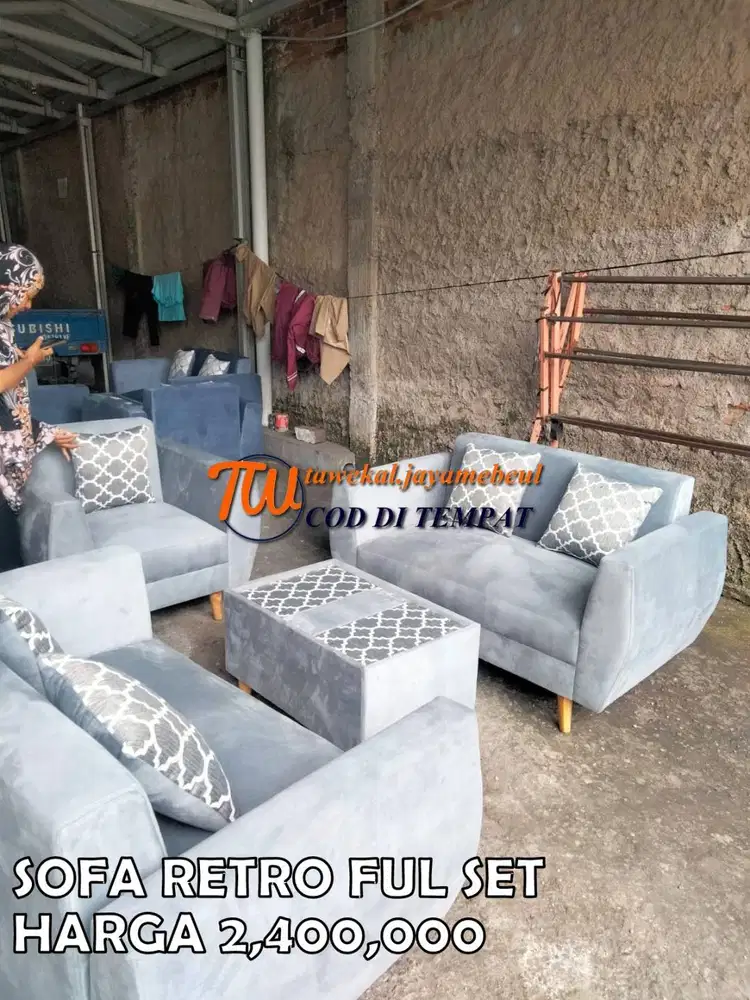 SOFA RETRO SOFA SUDUT MINIMALIS SOFA MINIMALIS 221 SOFA JAGUAR COD