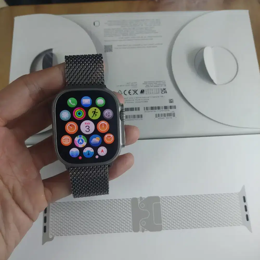 Apple Watch Ultra 2 BH98% Milanese Loop Second Original