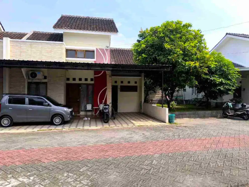 Rumah Cantik siap huni samping fasum Cluster Premium akses mudah dekat Jalan Raya