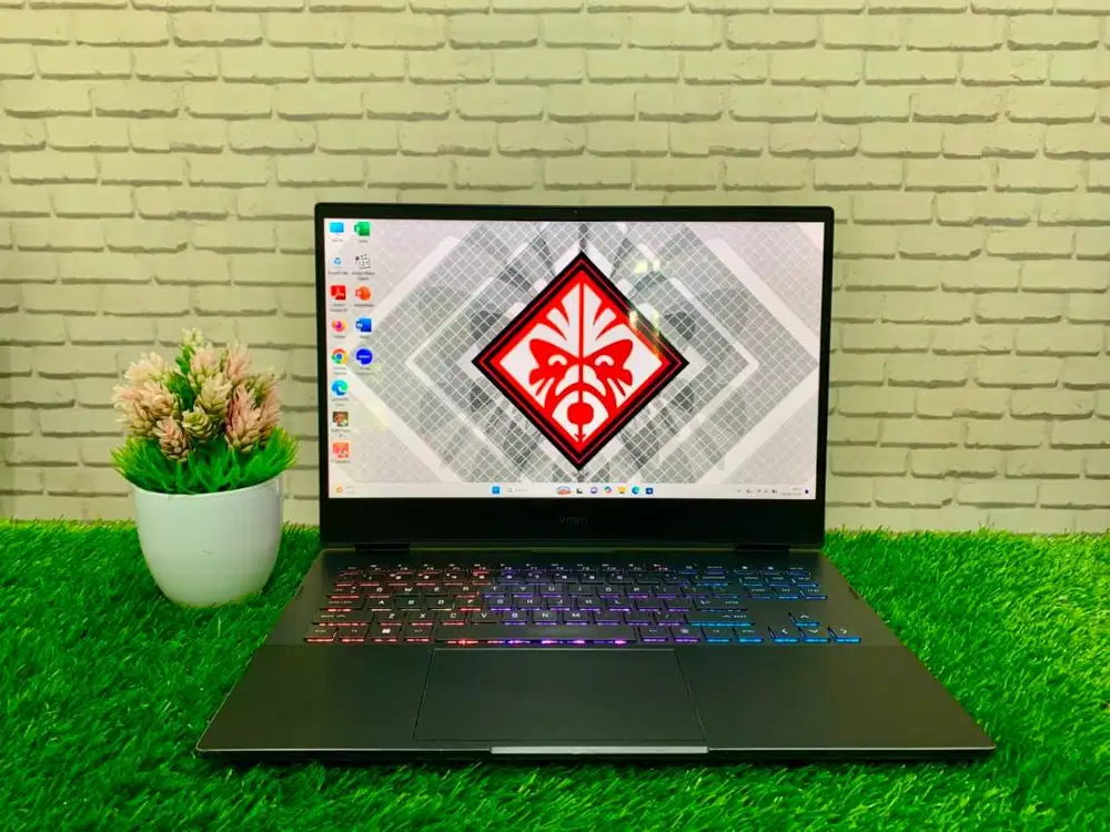 HP OMEN 16-N0045AX AMD Ryzen 7 6800H/ RAM 16GB/ SSD 256GB