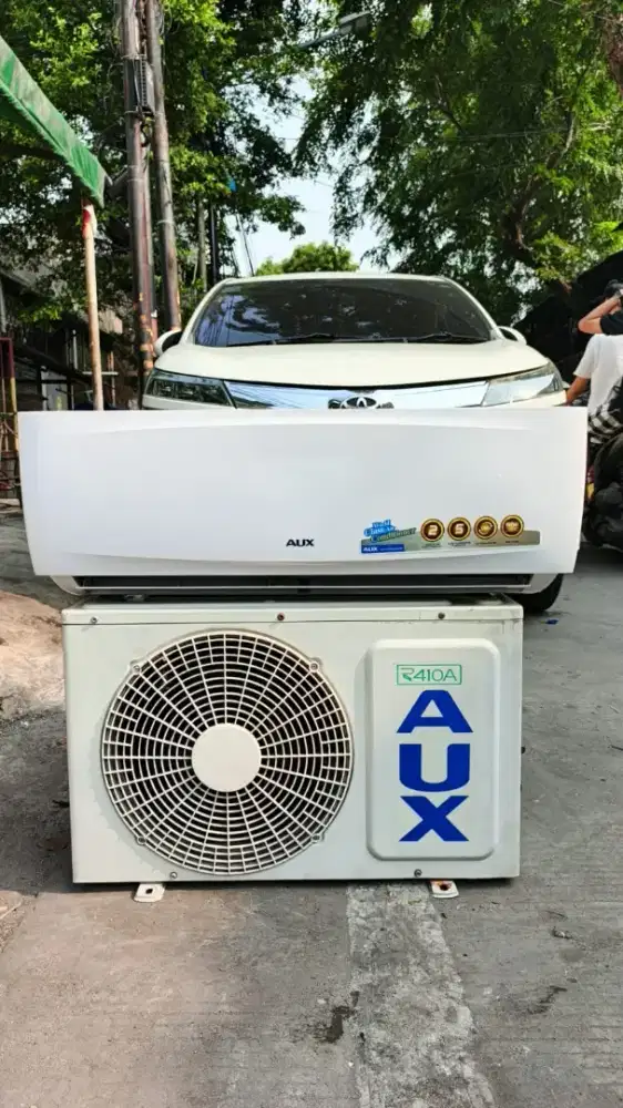 AC Aux 1/2 PK R 410 second