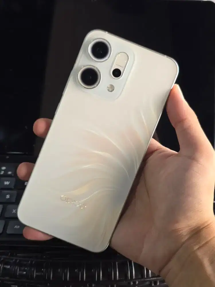 Oppo reno 14 5g 12/256 second like new garansi resmi indonesia