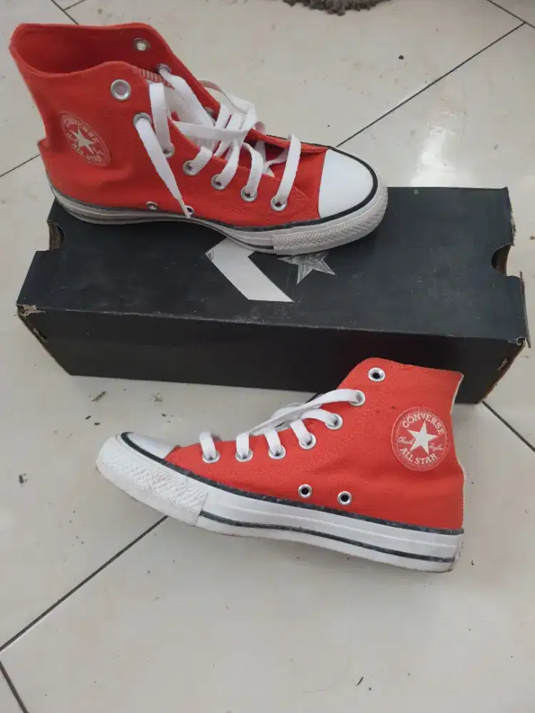 Nego Sepatu Converse All Star Chuck Taylor Original