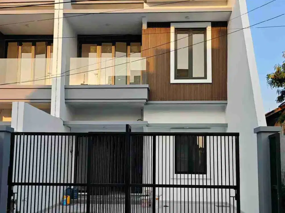 Rumah Baru Minimalis Lokasi Gayungsari Barat Gayungan Surabaya