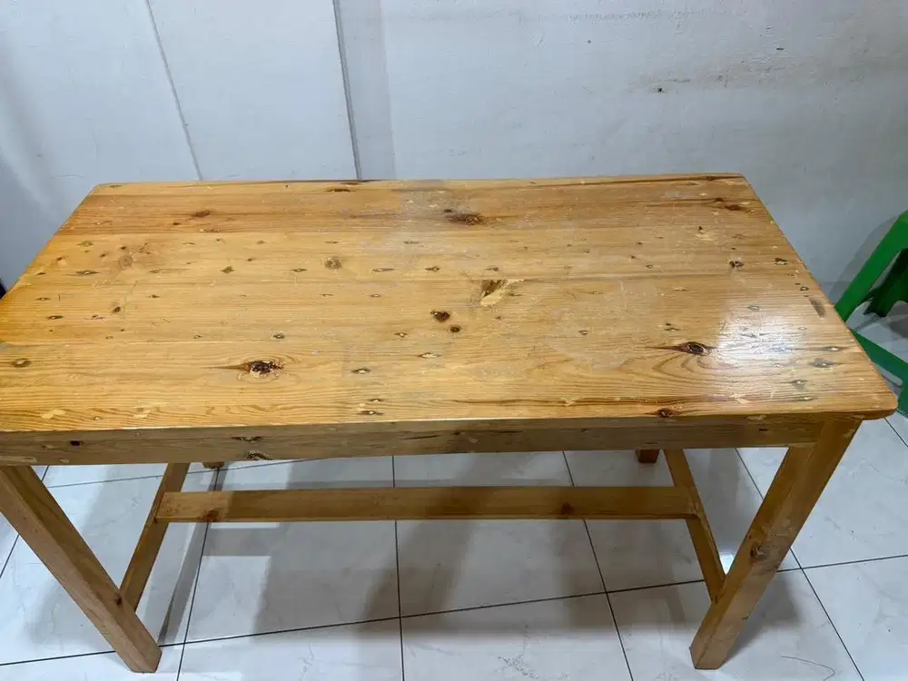 Meja Serbaguna Bekas