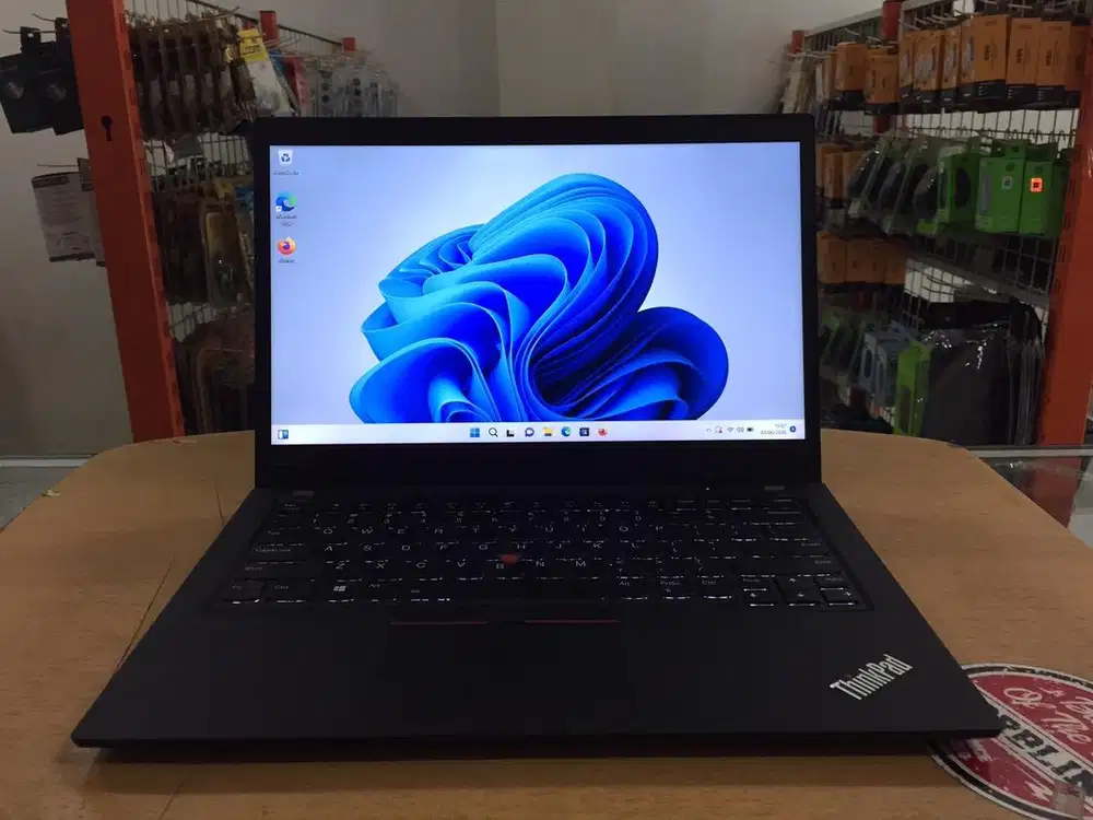 Lenovo ThinkPad T14 Core i7Gen10, Ram 16GB, SSD 256GB Mulus
