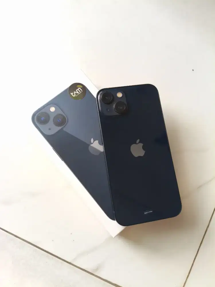 Di jual HP Apple IPhone 13 Midnight Black 128 GB GARANSI IBOX ORI PA/A