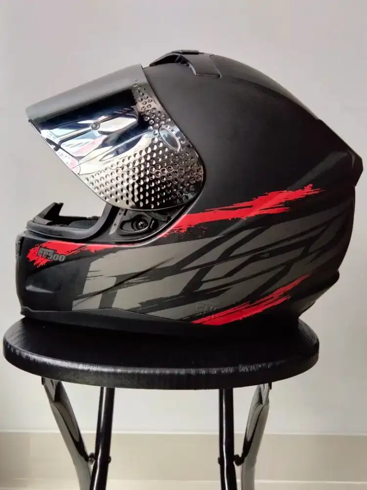 Helm ganteng Full Face RSV ff500