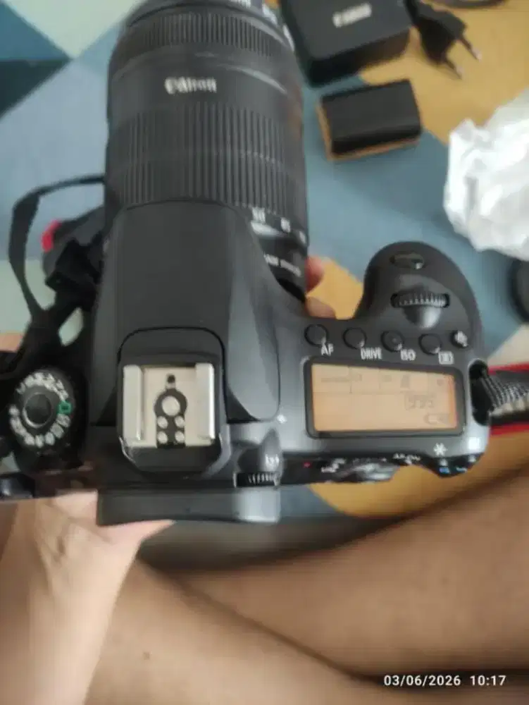 kamera canon DSLR canon Eos 60d, dan lensa EFS 181-135